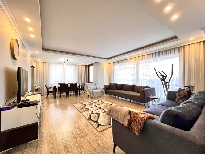 FURNISHED 4+1 APARTMENT WITH SEPARATE KITCHEN IN ALANYA OBA CENTER