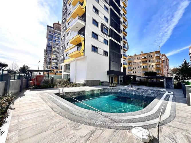 BRAND NEW 2+1 APARTMENT ON THE MAIN STREET IN ALANYA MAHMUTLAR