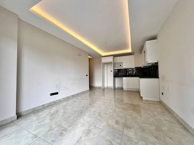 BRAND NEW 2+1 APARTMENT ON THE MAIN STREET IN ALANYA MAHMUTLAR