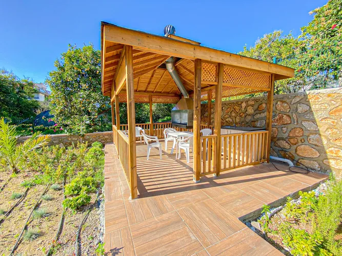 1+1 MOUNTAIN VIEW APARTMENT FOR SALE IN ALANYA OBA