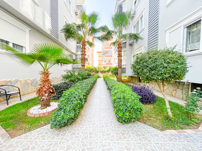 FURNISHED 2+1 APARTMENT WITHIN WALKING DISTANCE TO THE SEA IN ALANYA OBA