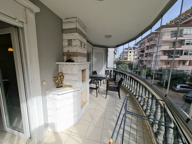 FURNISHED 2+1 APARTMENT WITHIN WALKING DISTANCE TO THE SEA IN ALANYA OBA