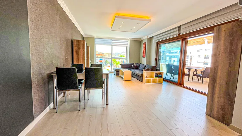 2+1 APARTMENT WITH FULL FACILITIES CLOSE TO THE CENTER IN ALANYA OBA