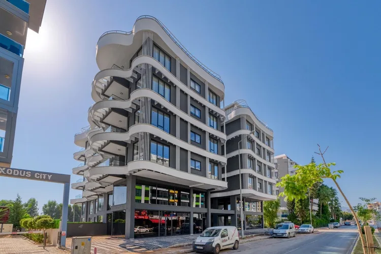 LUXURY 1+1 APARTMENT DIRECTLY BY THE SEA IN ALANYA KARGICAK