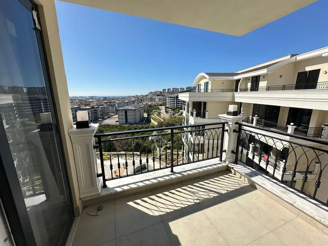 3+1 CITY VIEW APARTMENT IN THE MOST PRESTIGIOUS PROJECT OF THE AREA