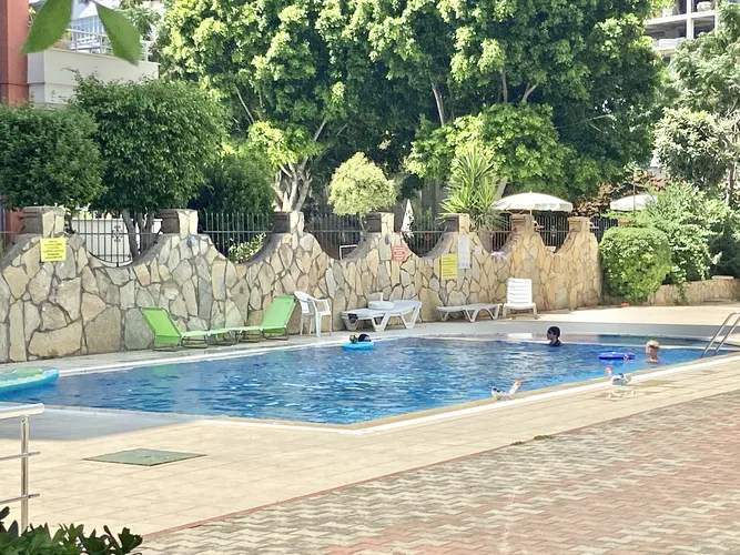 FURNISHED 2+1 APARTMENT IN THE CENTER OF ALANYA TOSMUR