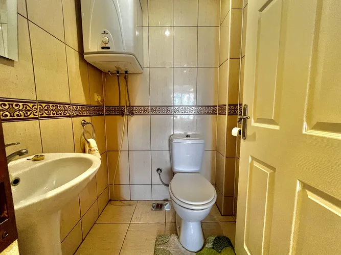 FURNISHED 2+1 APARTMENT IN THE CENTER OF ALANYA TOSMUR