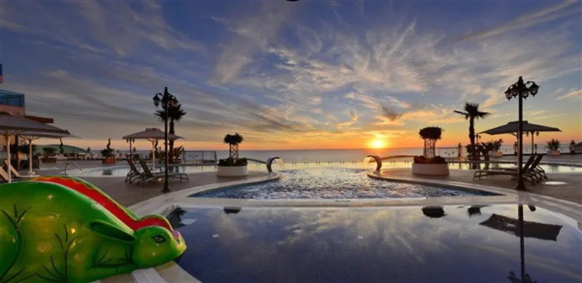LUXURY 1+1 APARTMENT WITH STUNNING SEA VIEW IN ALANYA KONAKLI