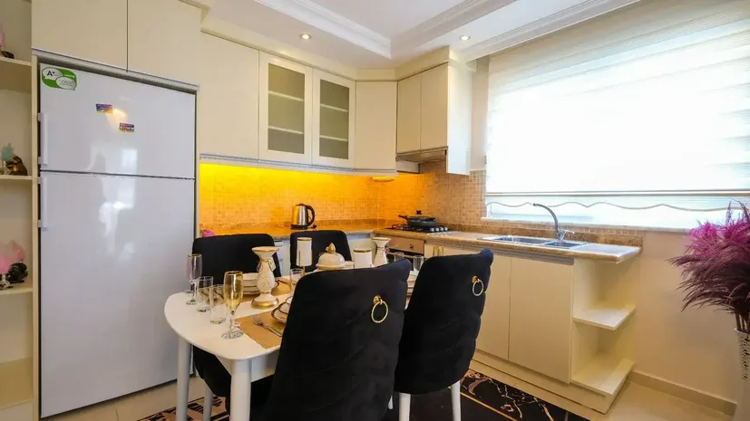 Luxurious Coastal Living in Mahmutlar  