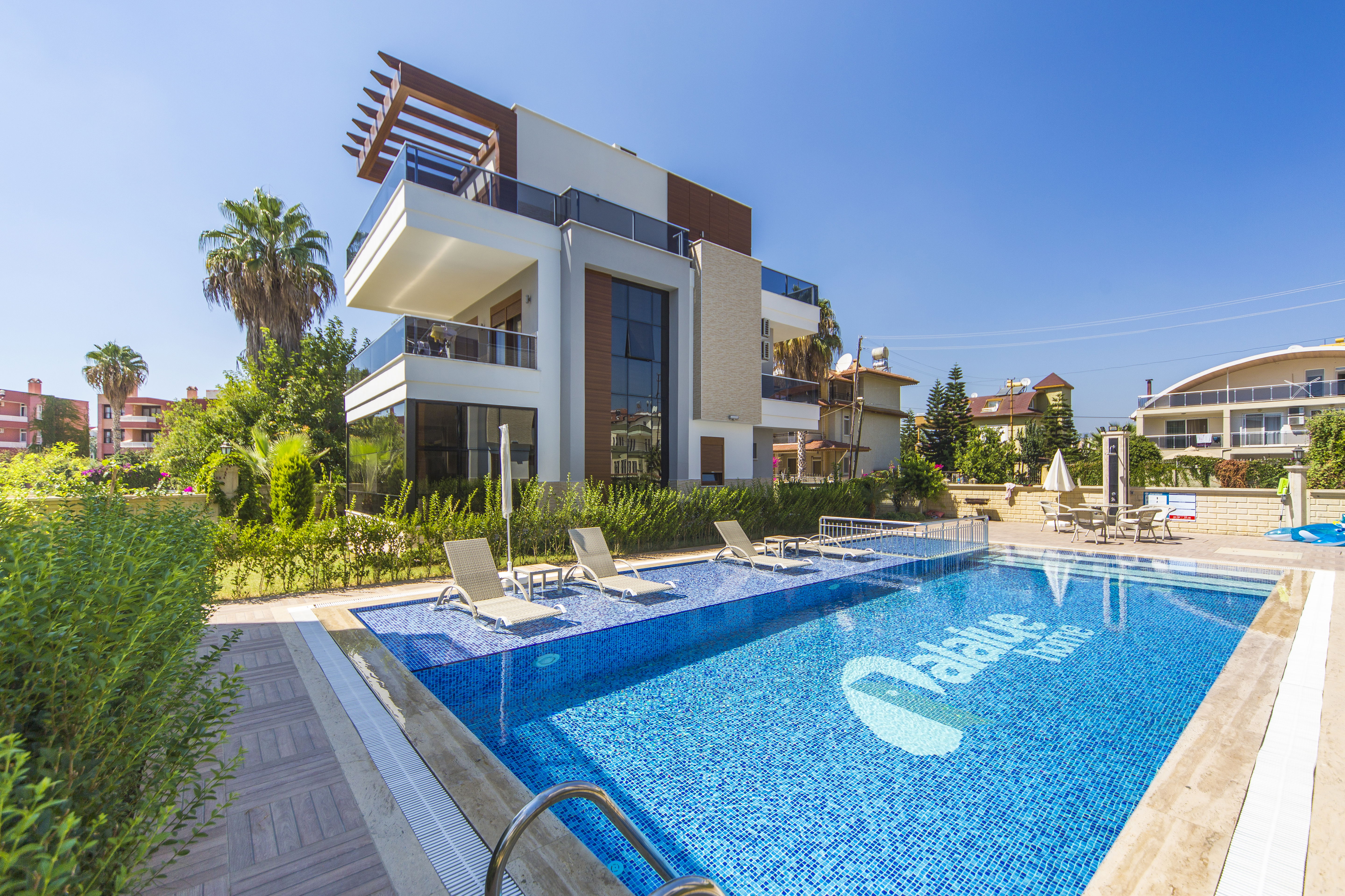 SERENE ALAIYE VILLA