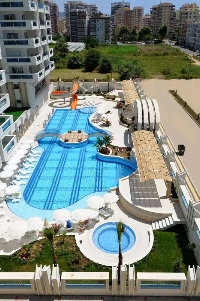 Luxury Apartment for Sale in Yekta Towers in Alanya, Turkey Exterior - 16
