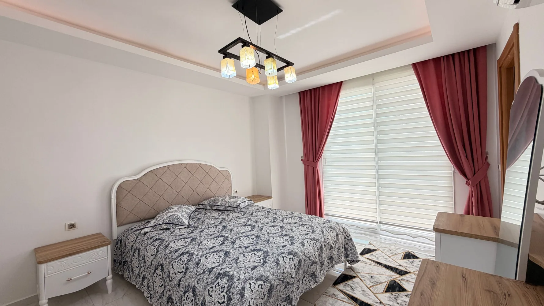 Ceray Park Interior - 7