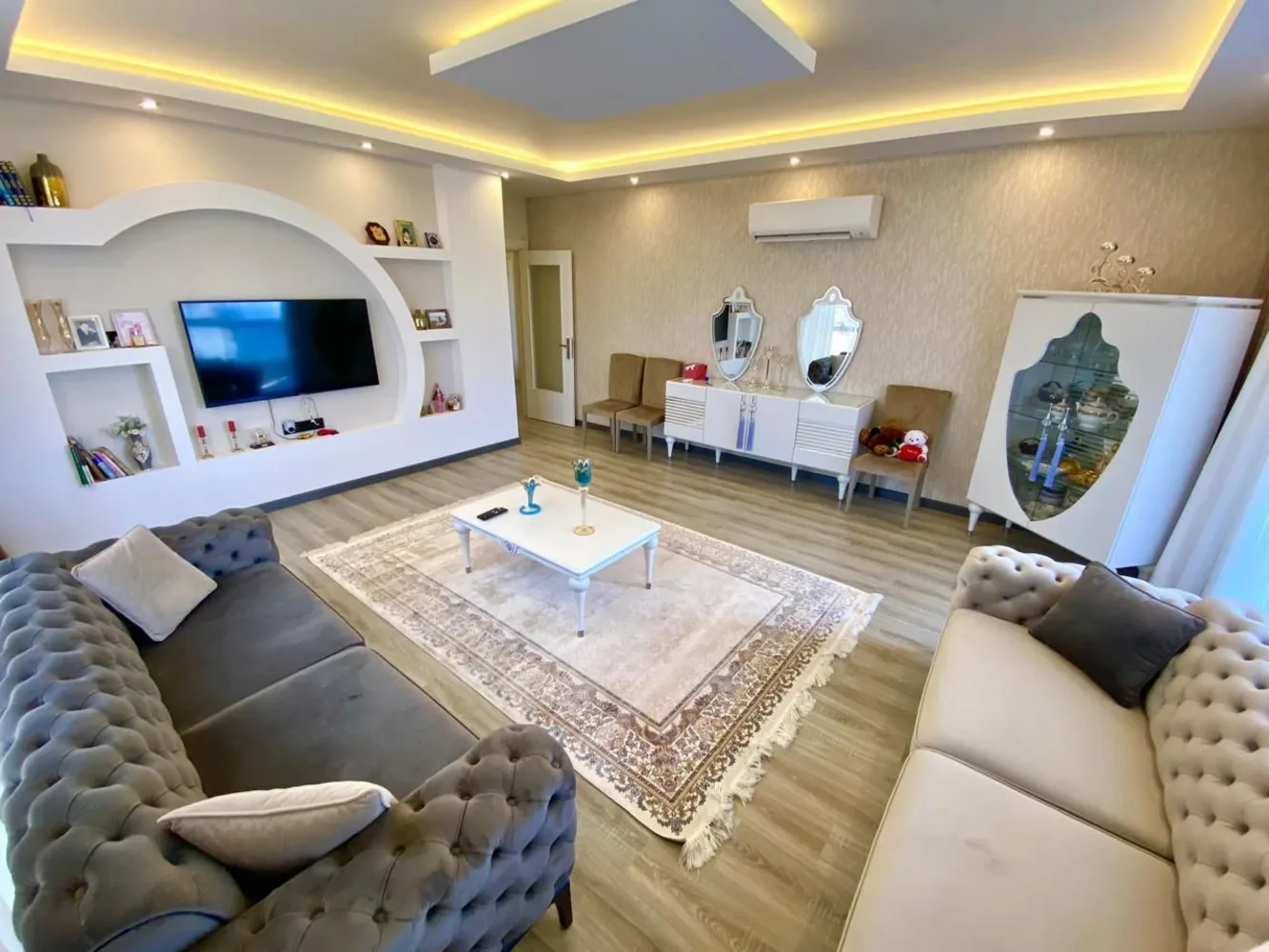 Kale Tower 2 Interior - 3