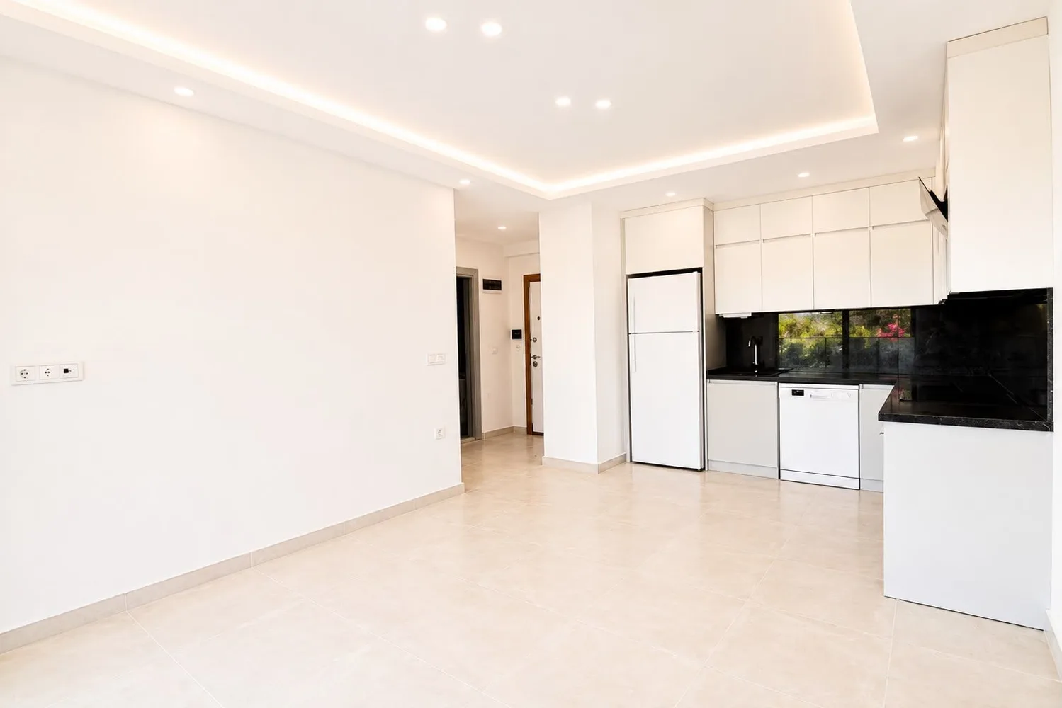 ECO BLUE Interior - 6