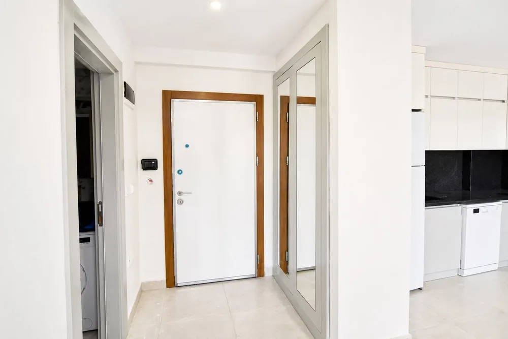 ECO BLUE Interior - 11