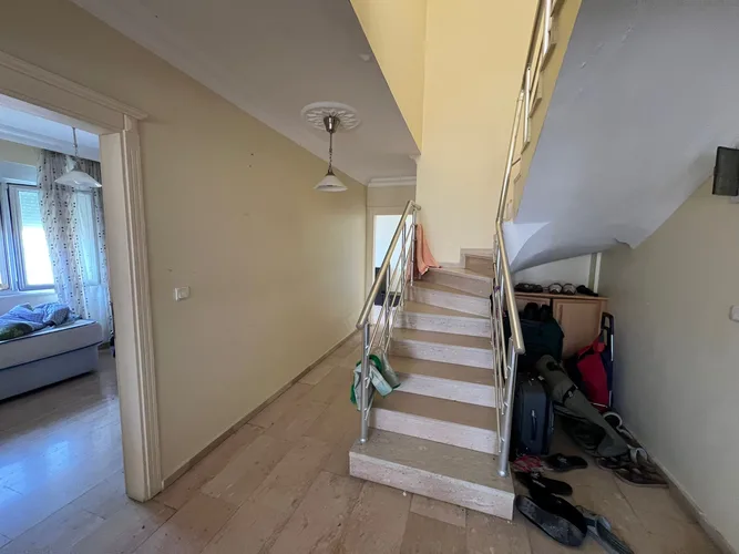 , Interior - 2