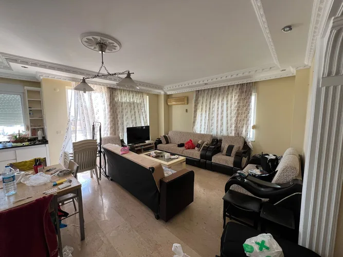 , Interior - 3