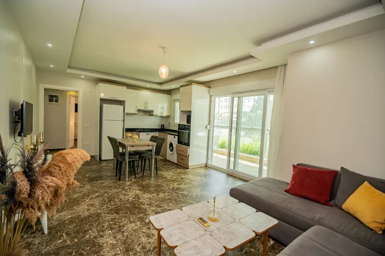 Mir Quality, Interior - 3