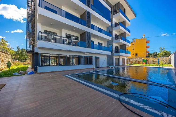 Fortuna Gold, Exterior - 1