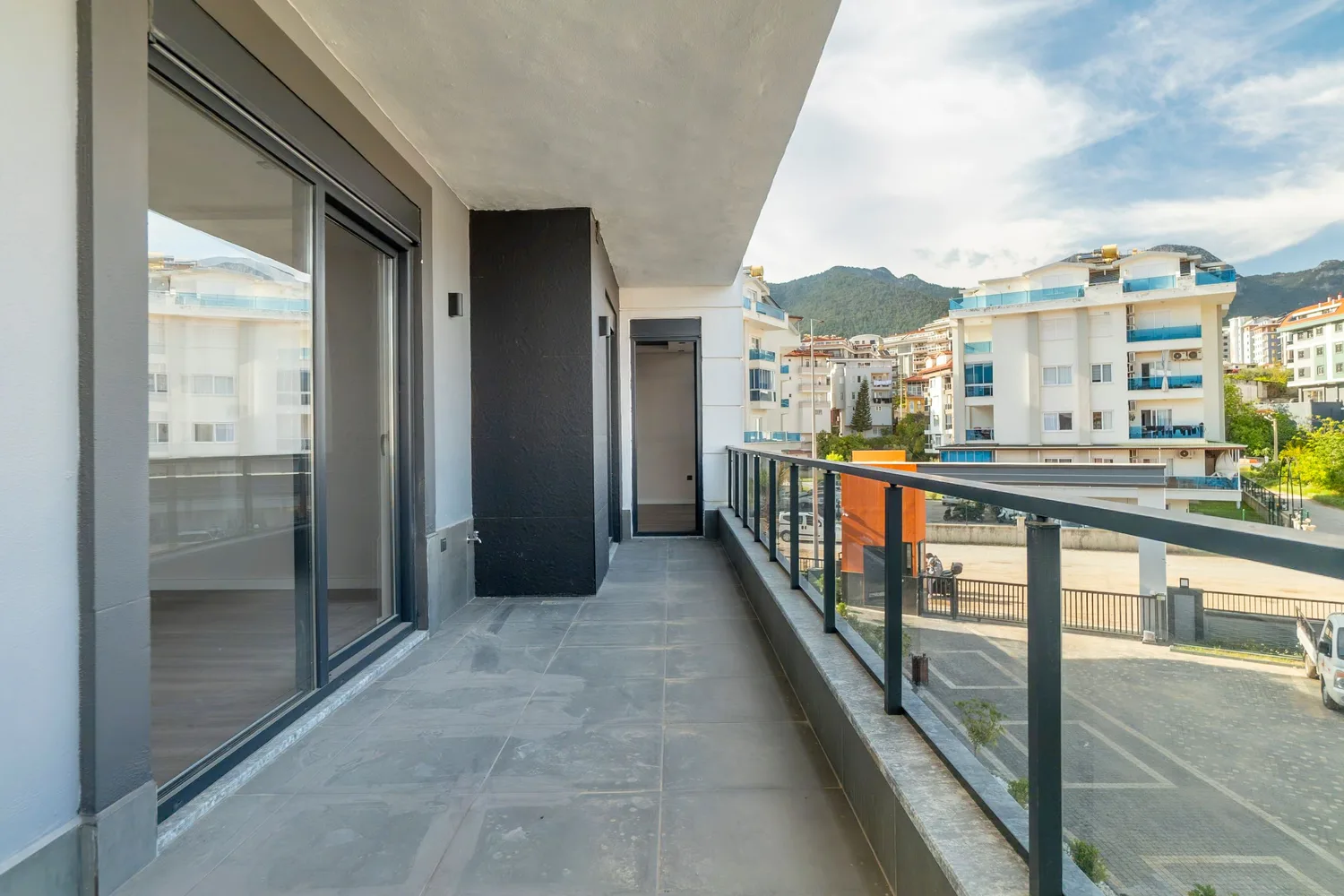 Optimum Residence Interior - 8