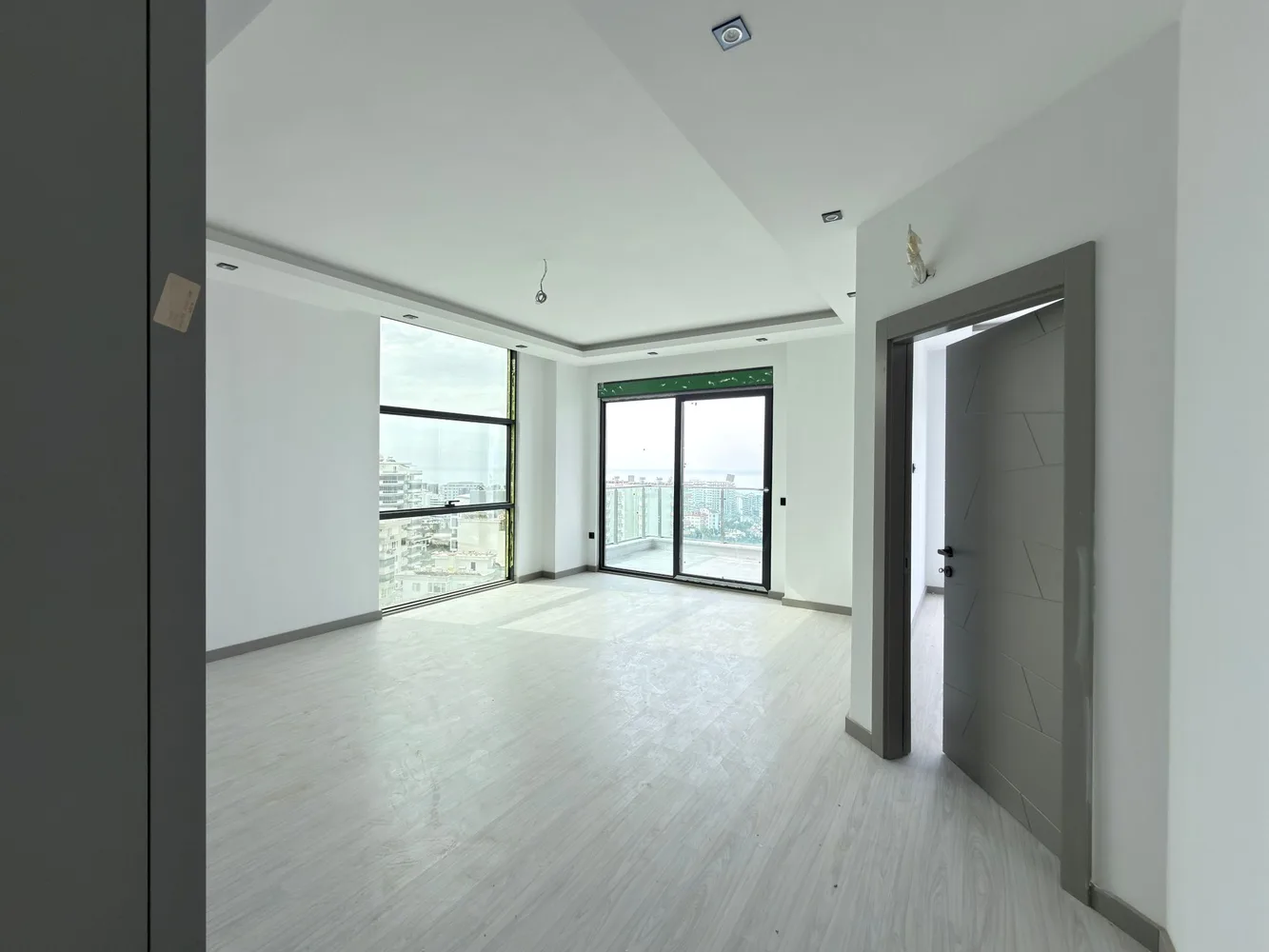Momentus Residence Interior - 4