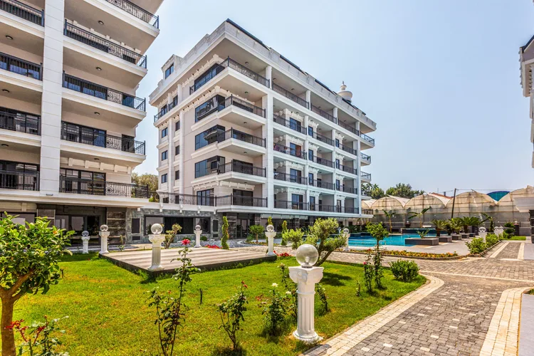 , Exterior - 3