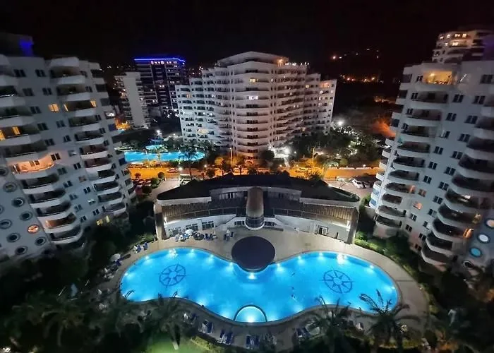, Exterior - 4
