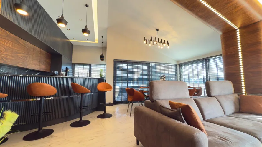 Via Mar Residence, Interior - 4