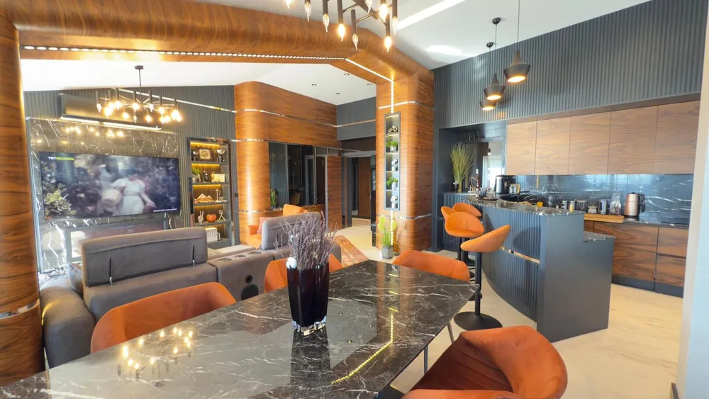 Via Mar Residence