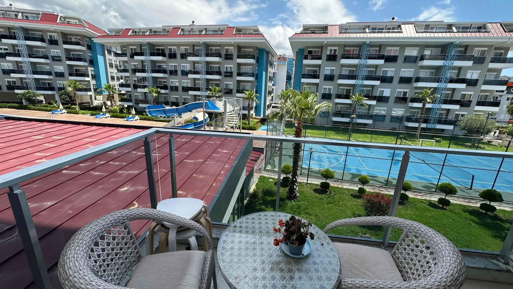 Квартира з видом на басейн на продаж у Calypso Residence, Аланія Exterior - 2