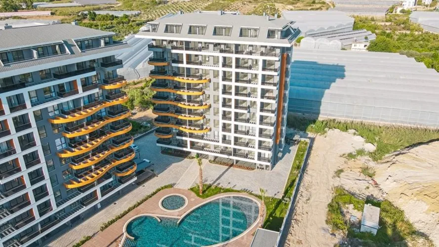 , Exterior - 3