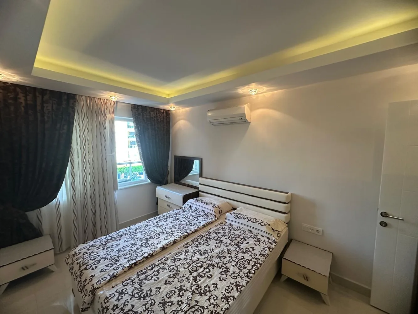 Lotus Residence Interior - 9