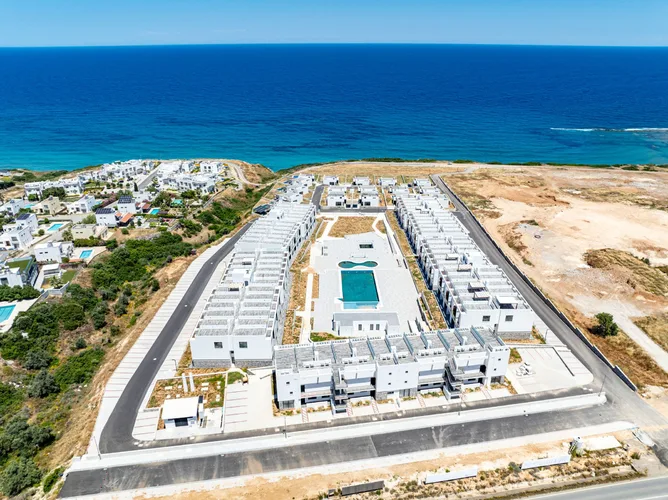 Ces't La Vie Girne, Exterior - 4
