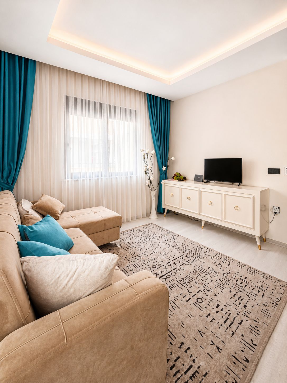 Bayer Deluxe Residence - Посмотреть недвижимость