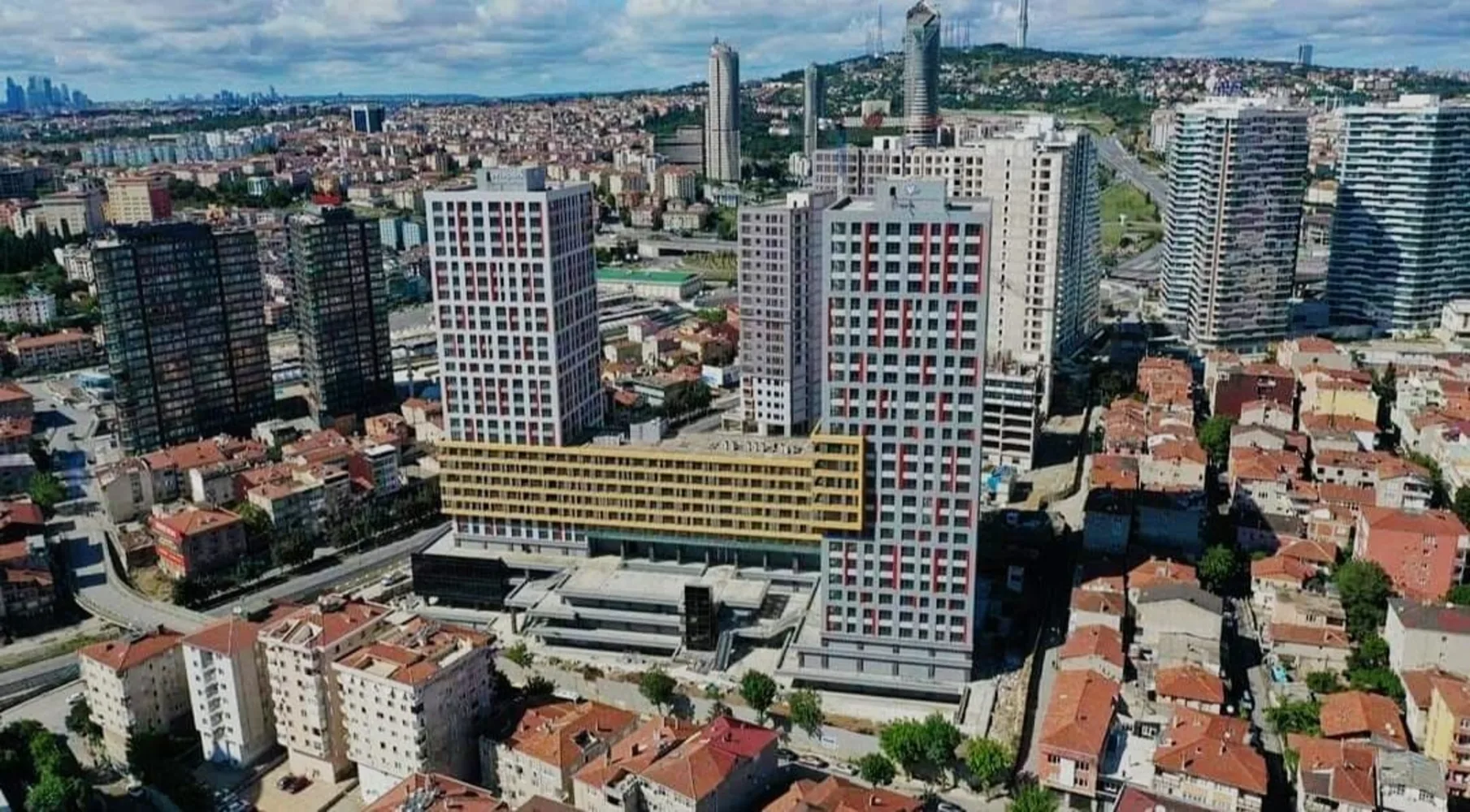 Квартиры с готовым TAPU в Evin Park Kadıkoy, азиатская сторона Стамбула Exterior - 2