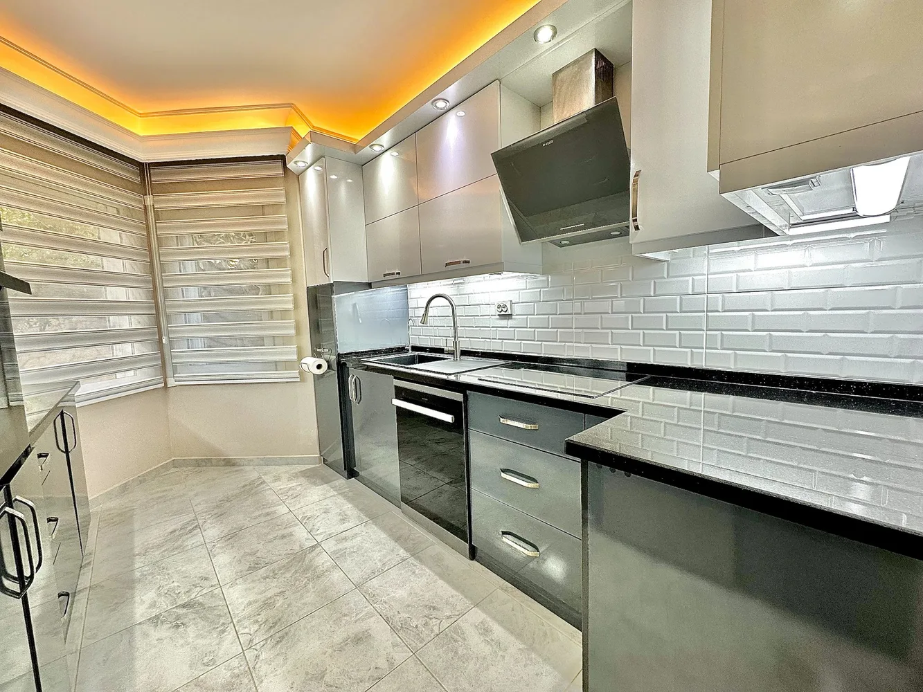 Меблированная вилла на продажу в Демирташе, Аланья, Турция Interior - 4