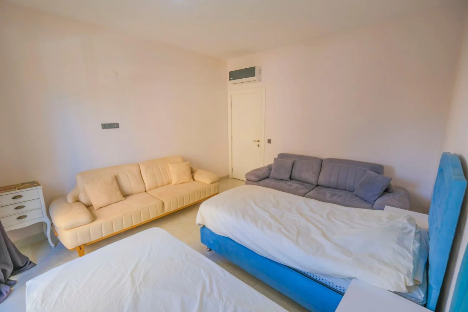 Квартира с собственной террасой в Aydemir Park Residence, Махмутлар, Аланья Interior - 13
