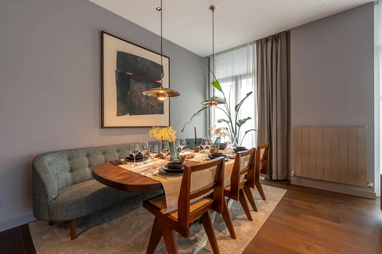 , Interior - 2