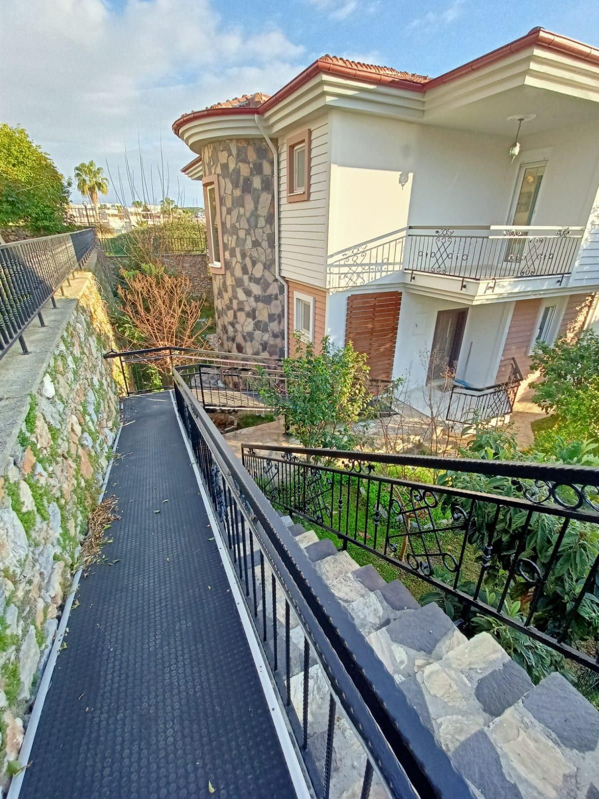 Sharapsa Villa - Посмотреть недвижимость