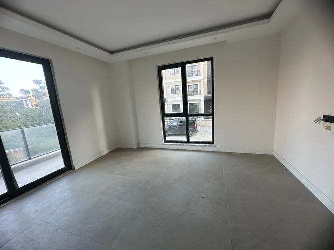 Panaroma Soho, Exterior - 4