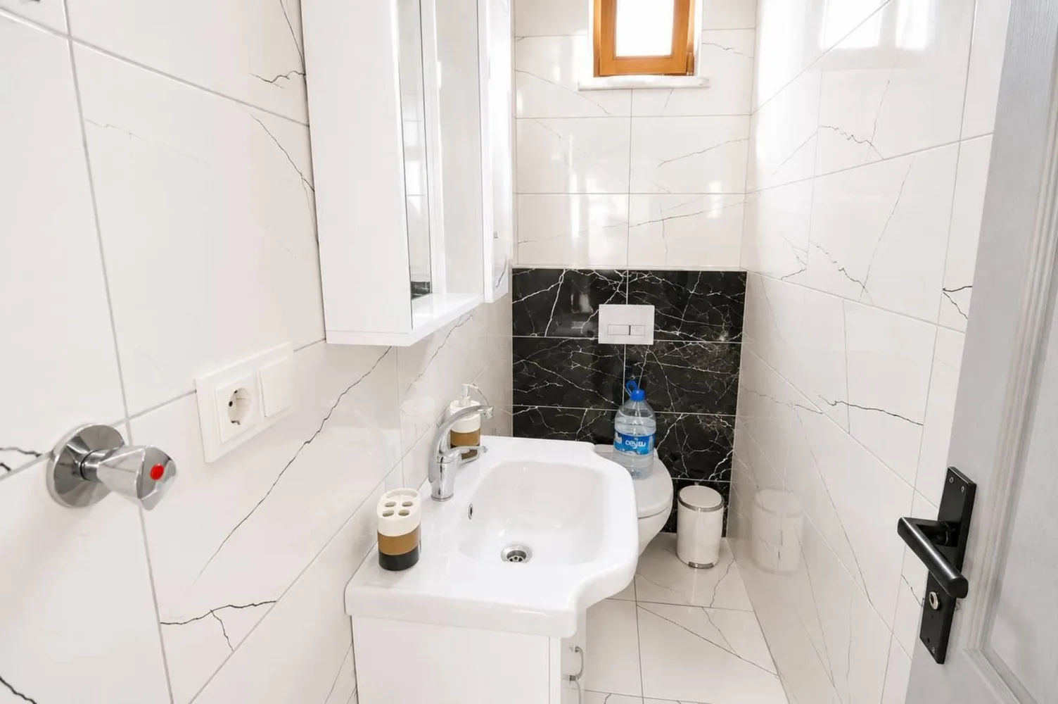 Furnished and Stylish Apartment at Alkom 8 Residence in Mahmutlar, Alanya Interior - 20