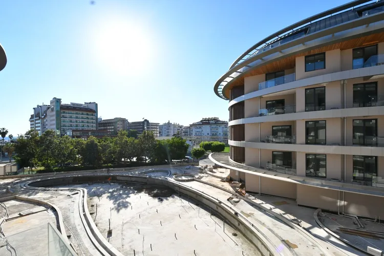 Down Town Oba, Exterior - 4