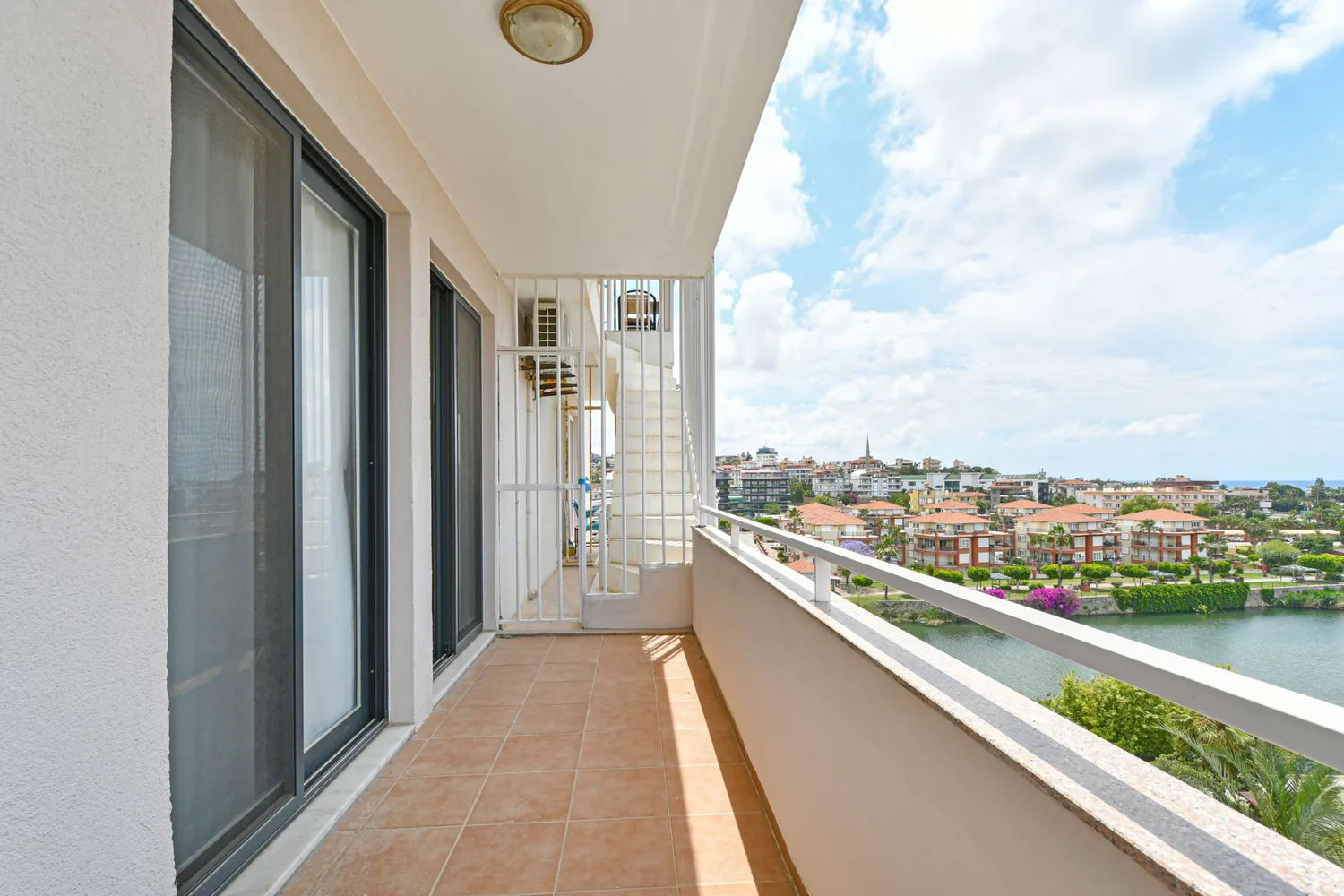 Стильная квартира с новой мебелью в Riverside Resort, Тосмур, Аланья Exterior - 16
