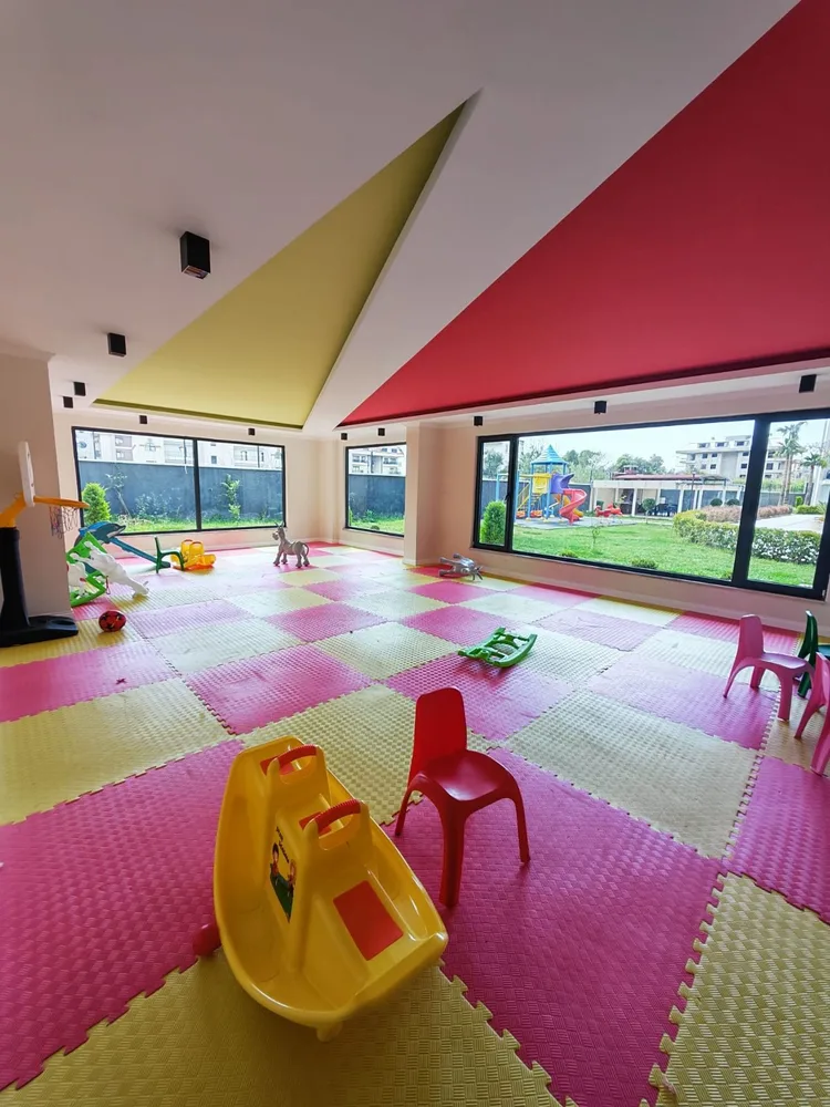 Oba Hill Residence Interior - 15
