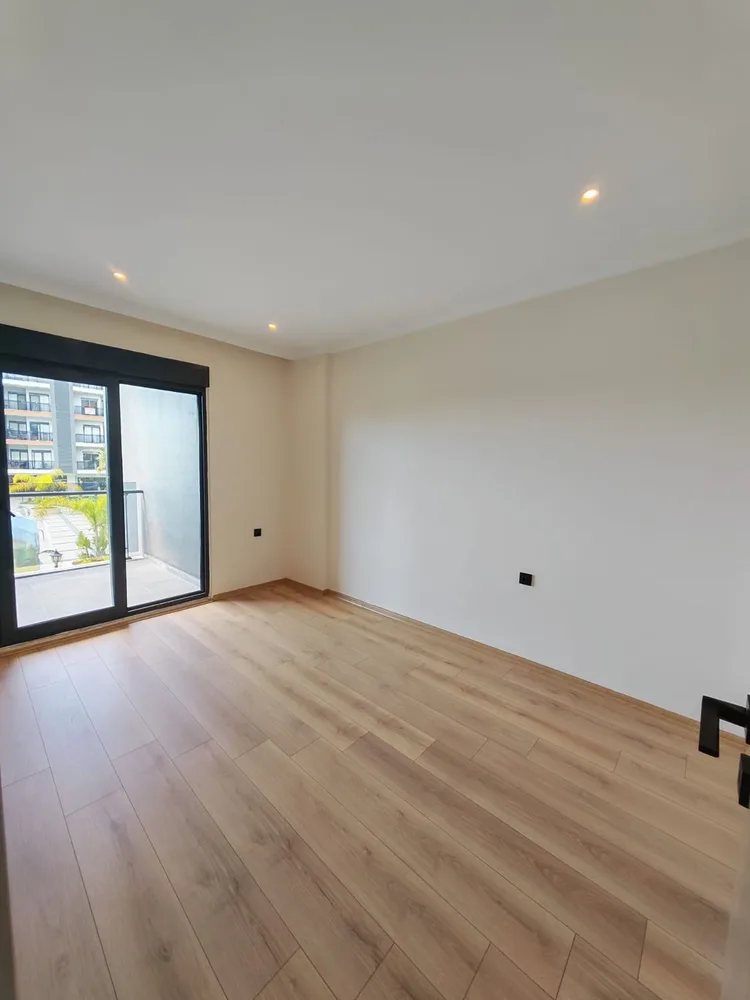 Oba Hill Residence Interior - 19
