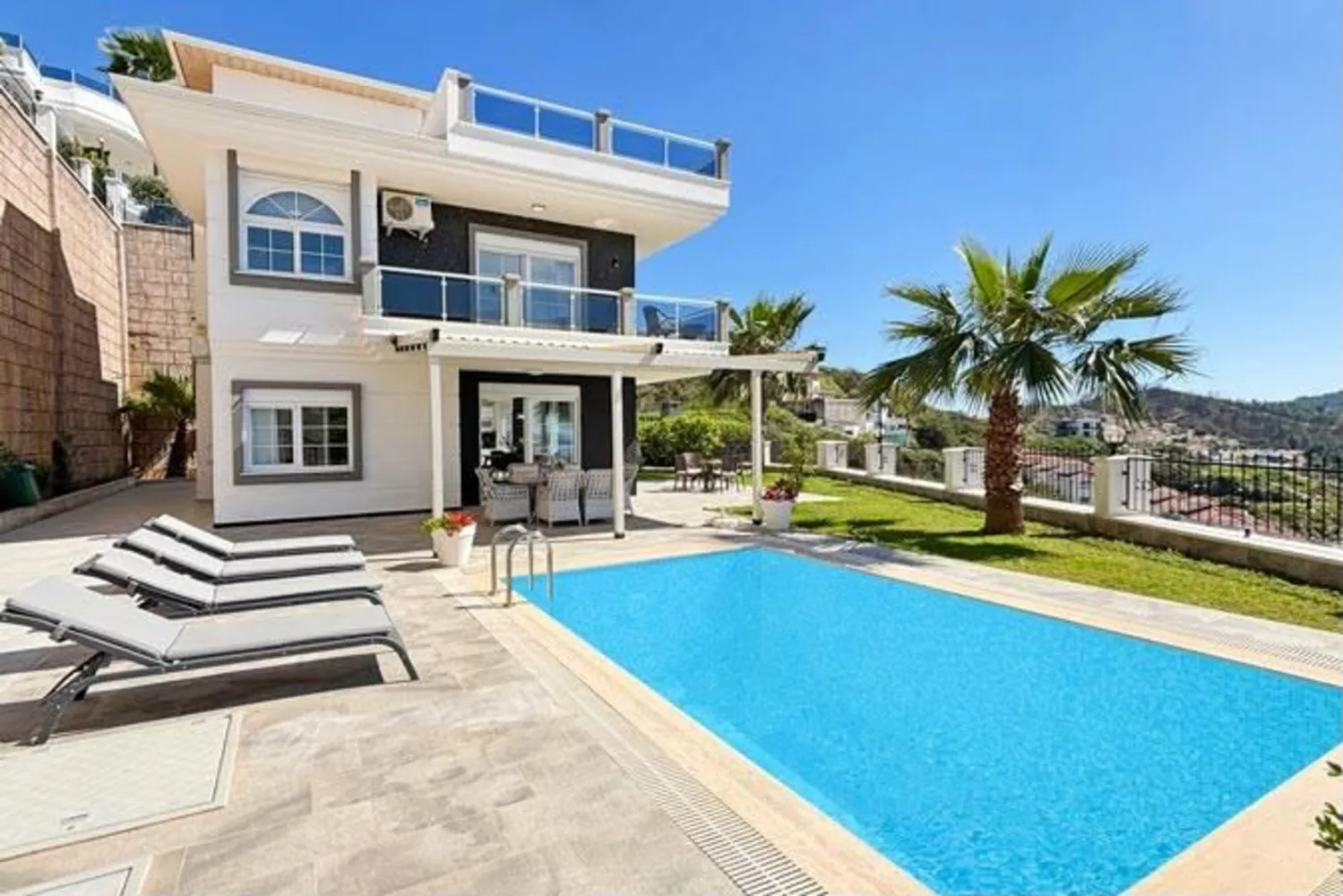 Öncü Villa - View property