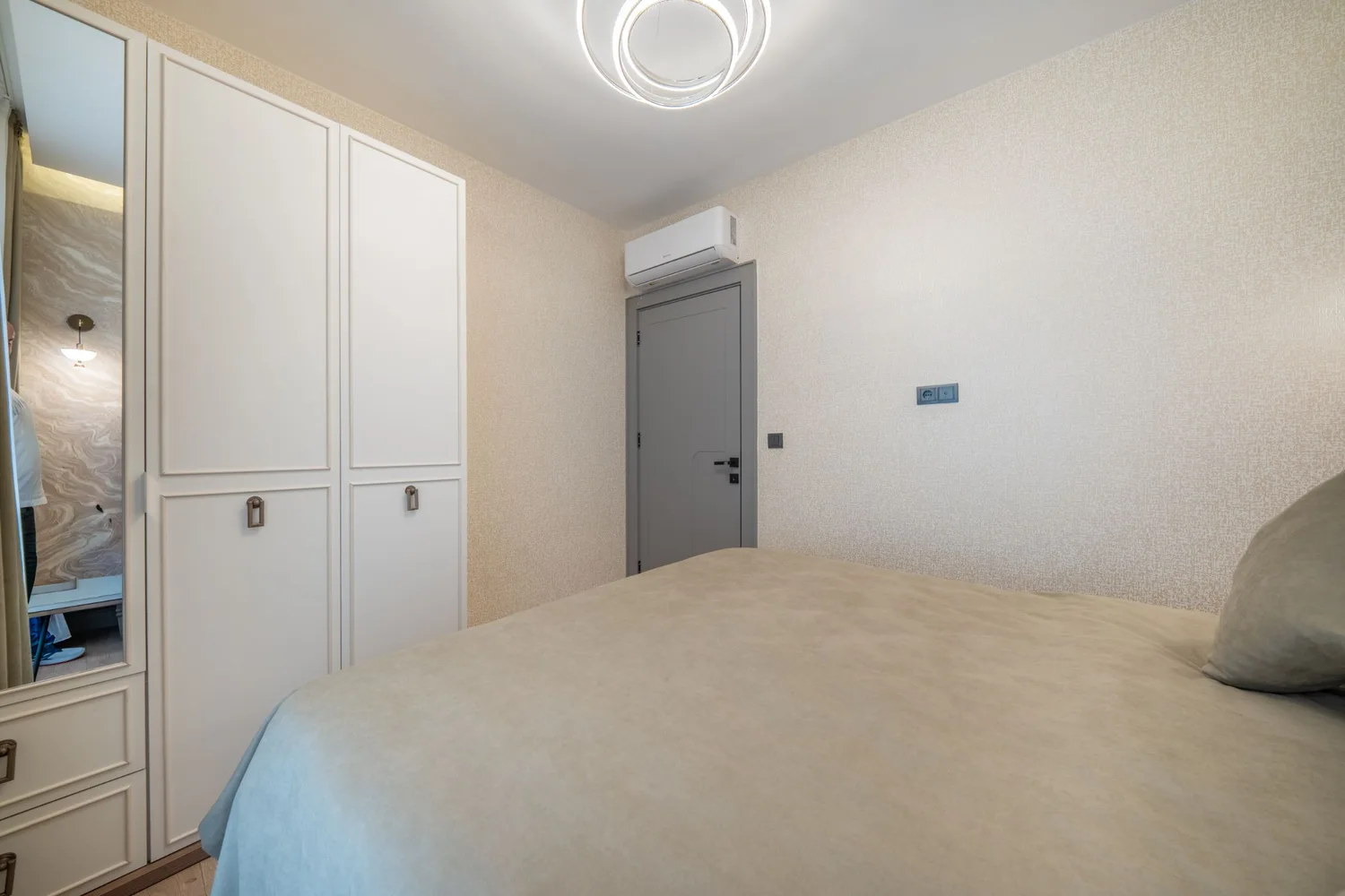 23 Beach Kestel Interior - 14