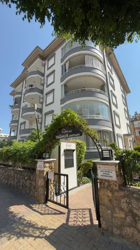 Yağmur Apartmanı, Exterior - 1