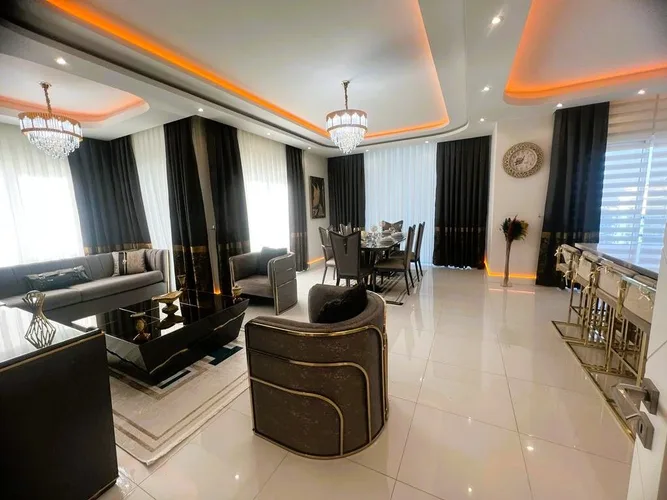 , Interior - 3