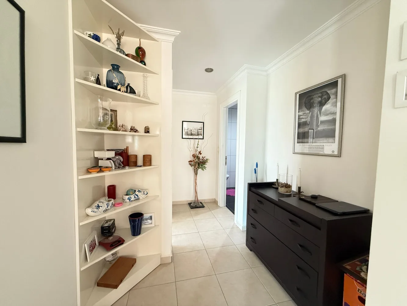Olive City Interior - 35